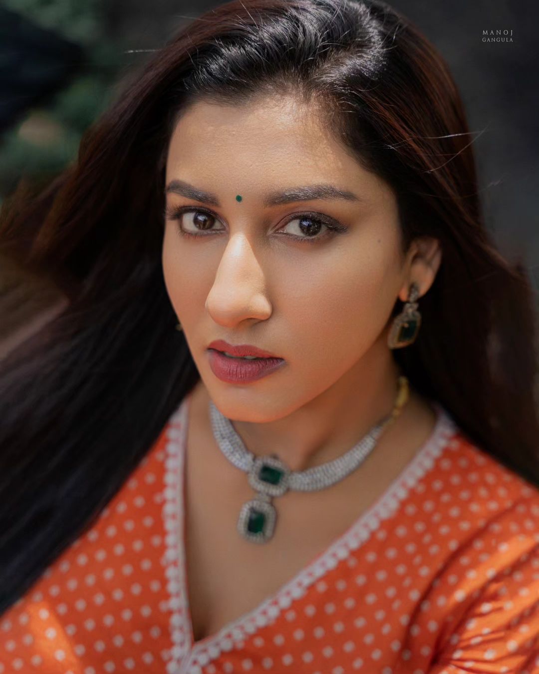 GR71vqnbgAAidEx?format=jpg&name=large