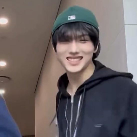 js's my babe (slow) tweet media
