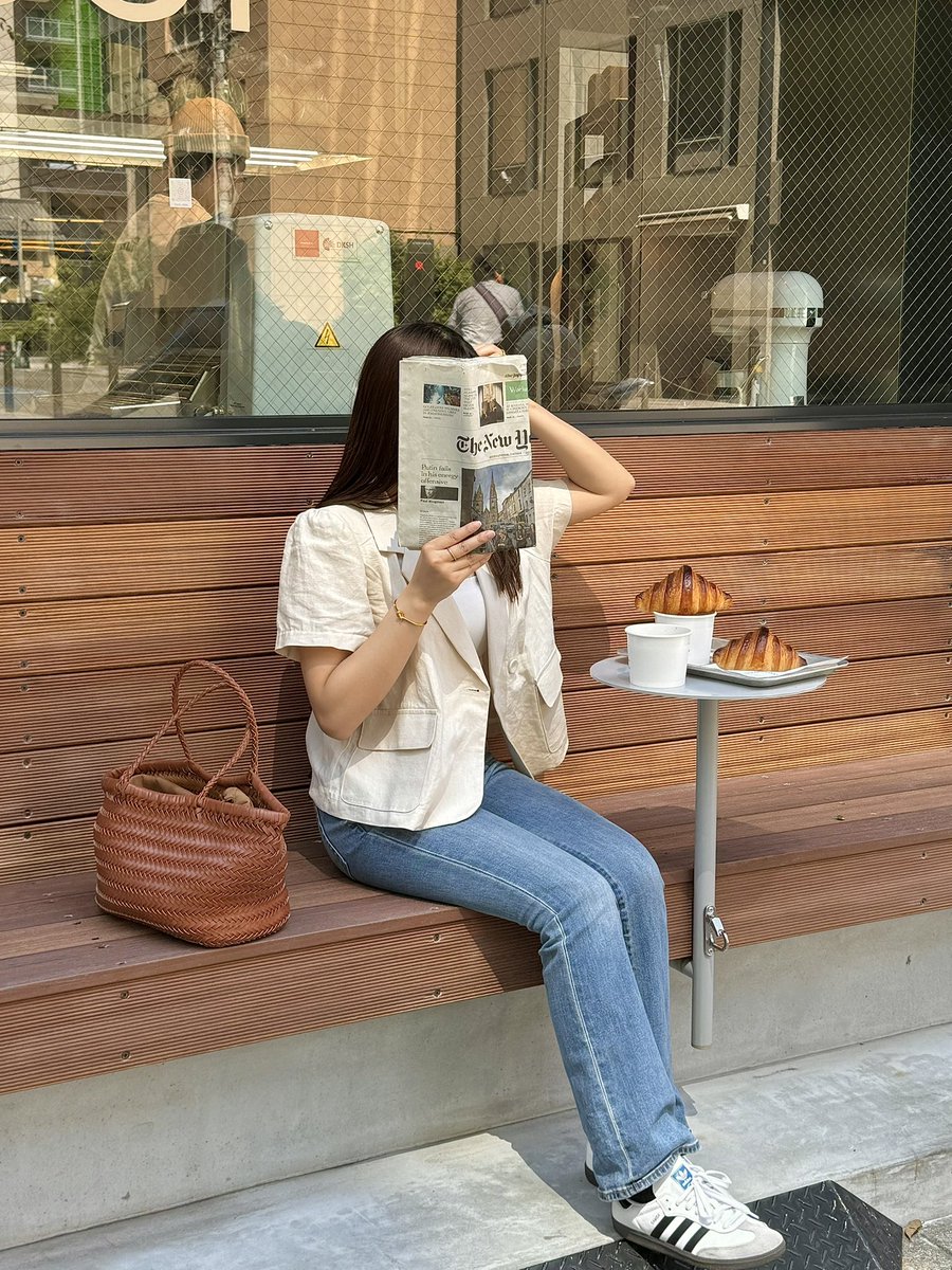 mayu tweet media