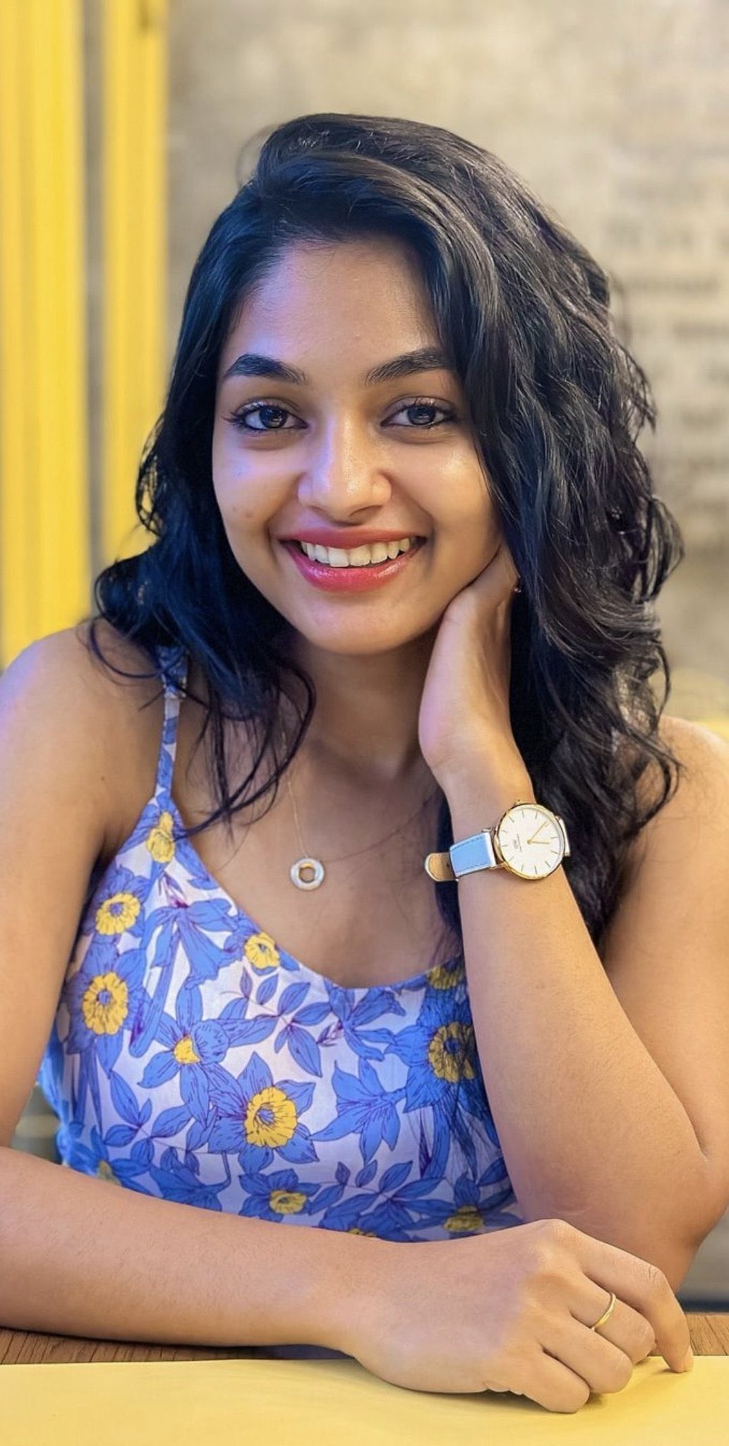 GR7902vagAEp4hb?format=jpg&name=large