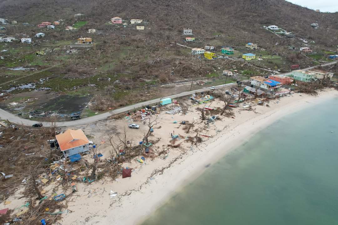 haron_f's tweet photo. Paradise beach 💔 #Carriacou 
You will rise again https://t.co/2EcD9krlTU
