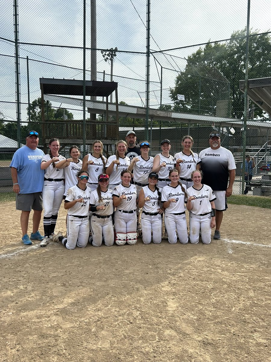Missouri Bombers 18u Gold Veselske/Roth tweet media