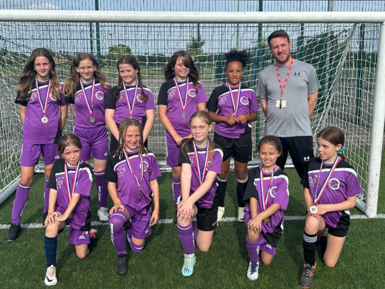 BroughPrimary's tweet photo. An amazing 4th place finish for these girls in their East Riding football league! I cannot be more proud of the way the girls have progressed as footballers this year, but also as people. They are a pleasure to watch on the football pitch and a joy to be around off the pitch. 👏 https://t.co/UoCK7ggyKo
