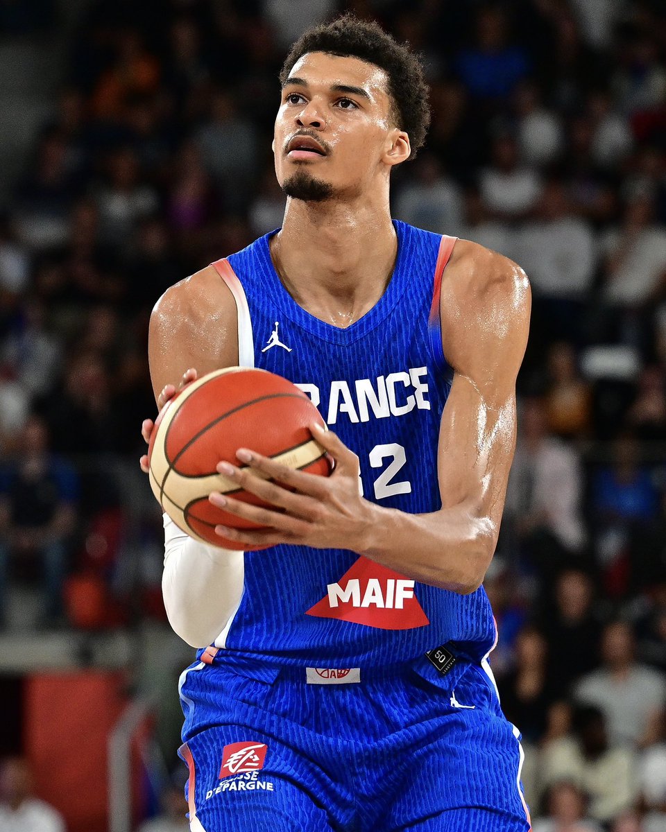 aleramos31's tweet photo. 🔝 LA MESA ESTÁ SERVIDA.

🏀 Quedaron definidos los doce países que dirán presente en los Juegos Olímpicos.

➡️ Grupo A: Australia, Canadá, Grecia y España
➡️ Grupo B: Francia, Alemania, Japón y Brasil
➡️ Grupo C: Estados Unidos, Serbia, Sudán del Sur y Puerto Rico https://t.co/5Cu2t2fqsd