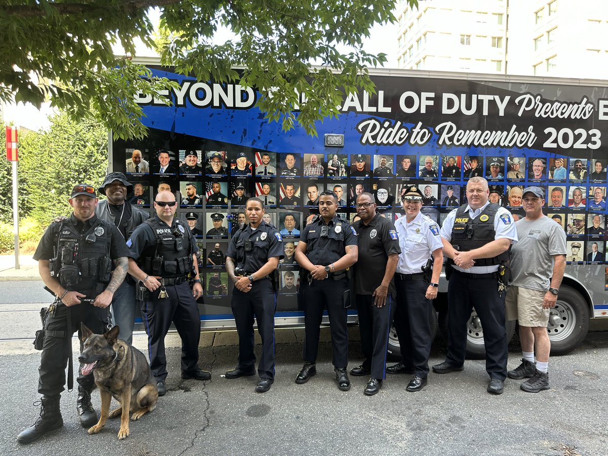 Thank you to the End of Watch Ride riders who visited Temple University’s Department of Public Safety today. They arrived with a memorial trailer with photos of peace officers nationwide who bravely gave their lives in the line of duty.