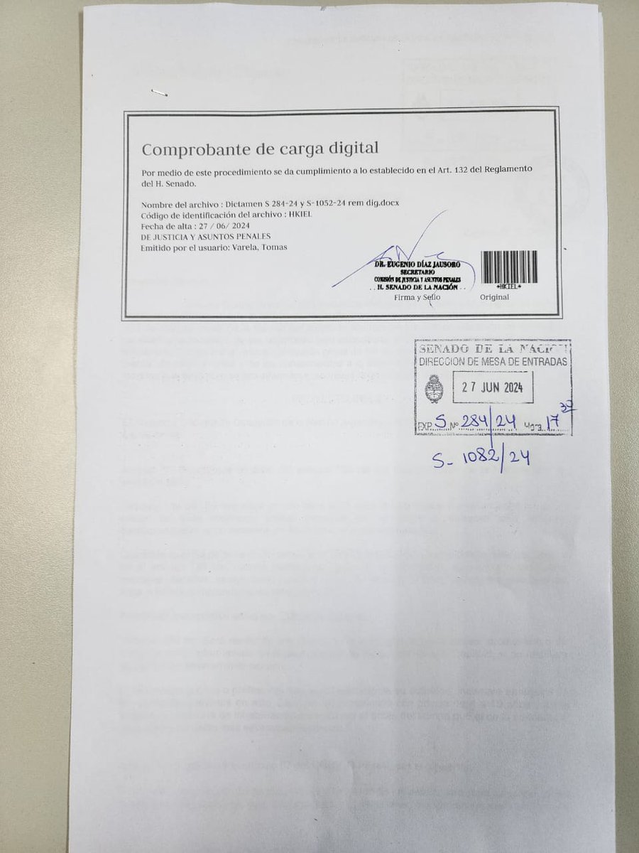 CHC31's tweet photo. LA VERDAD NOS HARA LIBRES: (Abro hilo)
El senador Pagotto pidió modificación del proyecto de ley de @carolinalosada para que en casos de vulnerabilidad, ignorancia (ej analfabetos) o personas con problemas mentales, no reciban la misma pena que un traficante de niños... 👇👇👇 https://t.co/GOZaxzl0nn