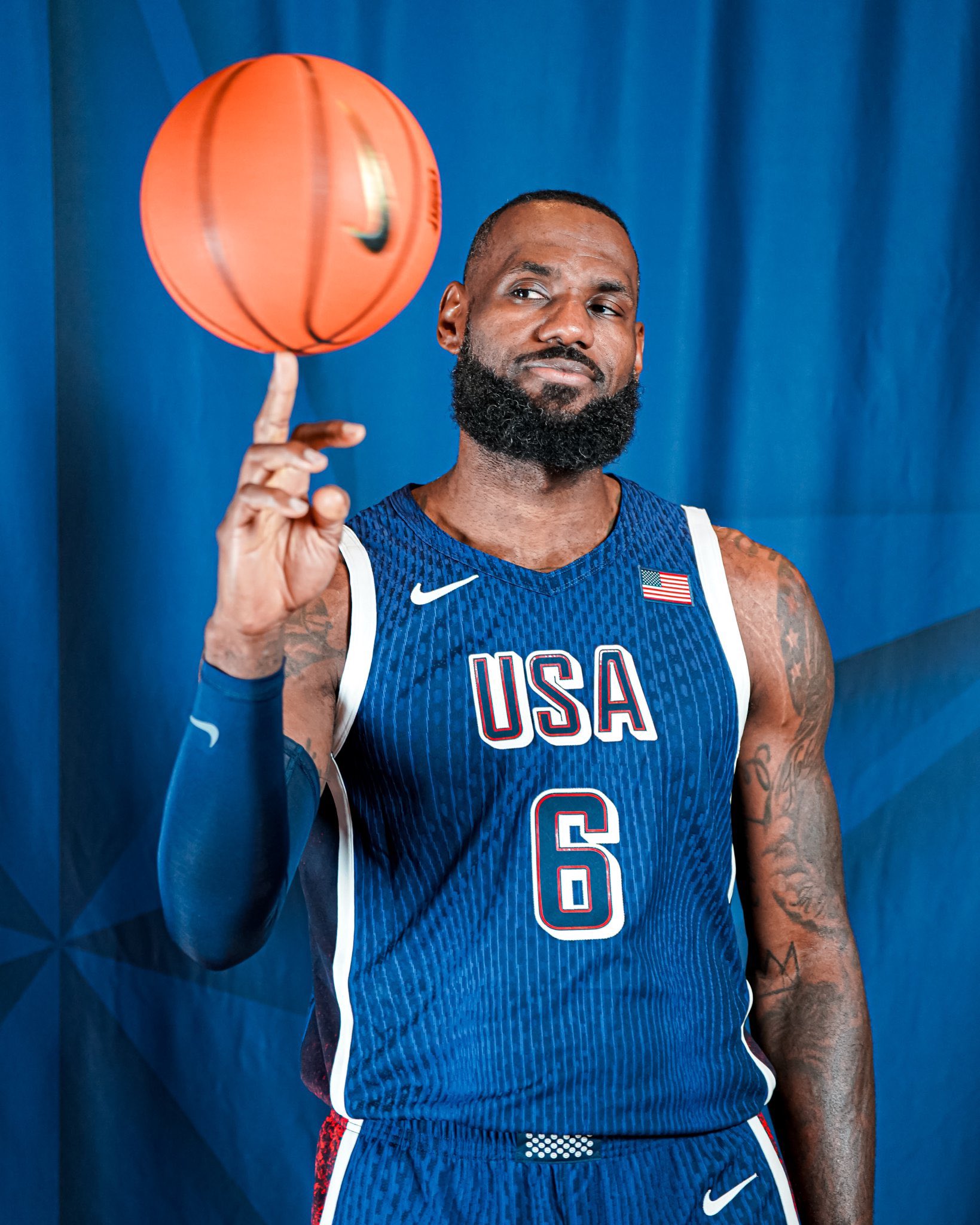 Stadium Live on X LeBron James still wearing a Team USA jersey in 2024 is crazy to think about https t GxtYwVKGwu X