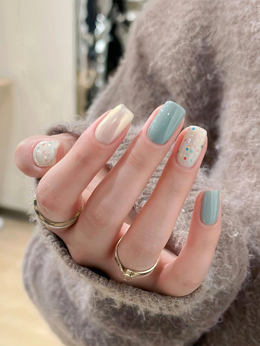 KamaTyler7's tweet photo. 💅💅 Nail appointment = instant mood boost. Here's to feeling fabulous and fierce! #nailsonpoint https://t.co/WH0I1G5IJR