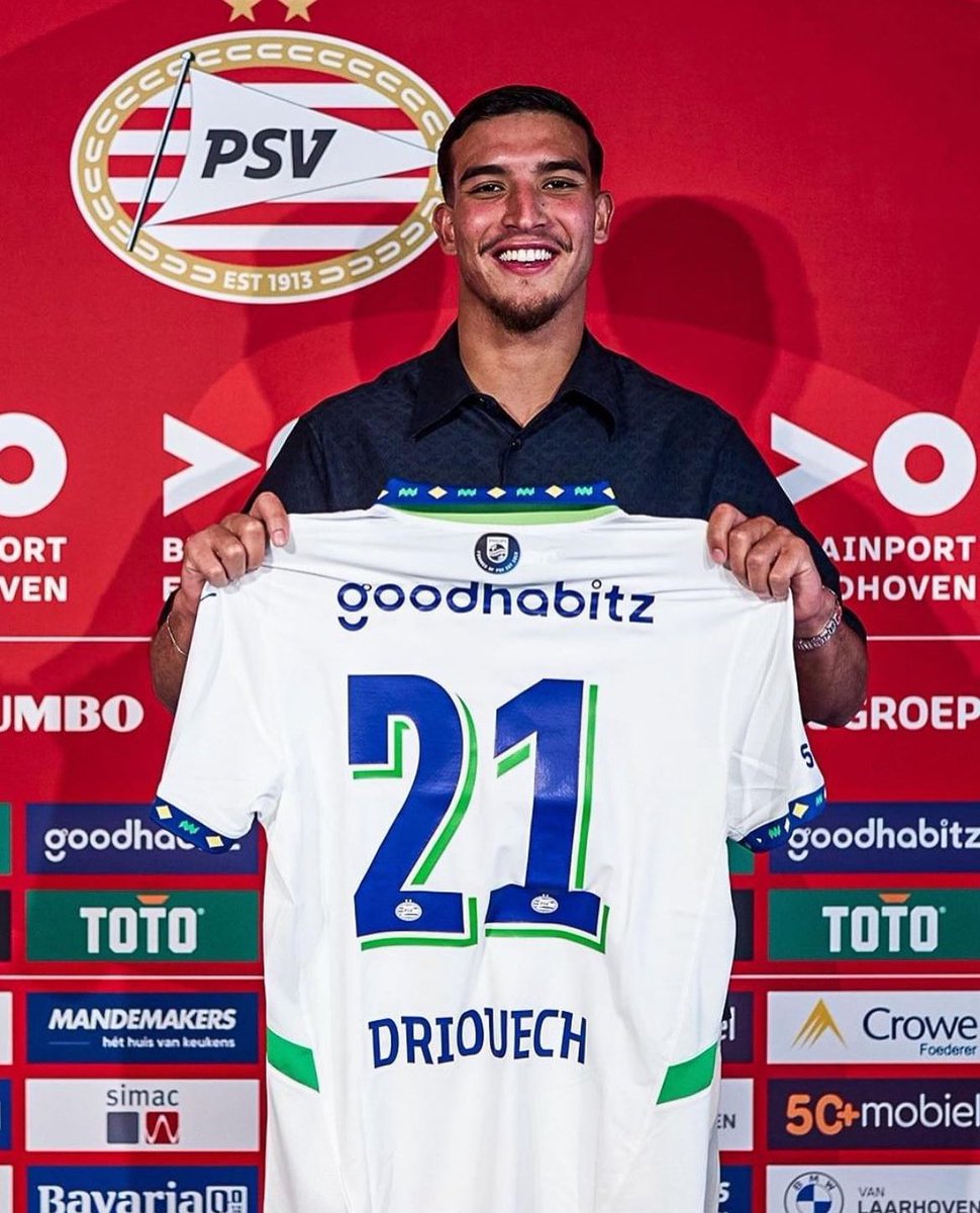 PSVwrld's tweet image. Amazing to see how happy and proud he is to sign for PSV, you’ve got all the support to succeed here in Eindhoven! ❤️🤍

#PSV #CreatingCouhaibTogether