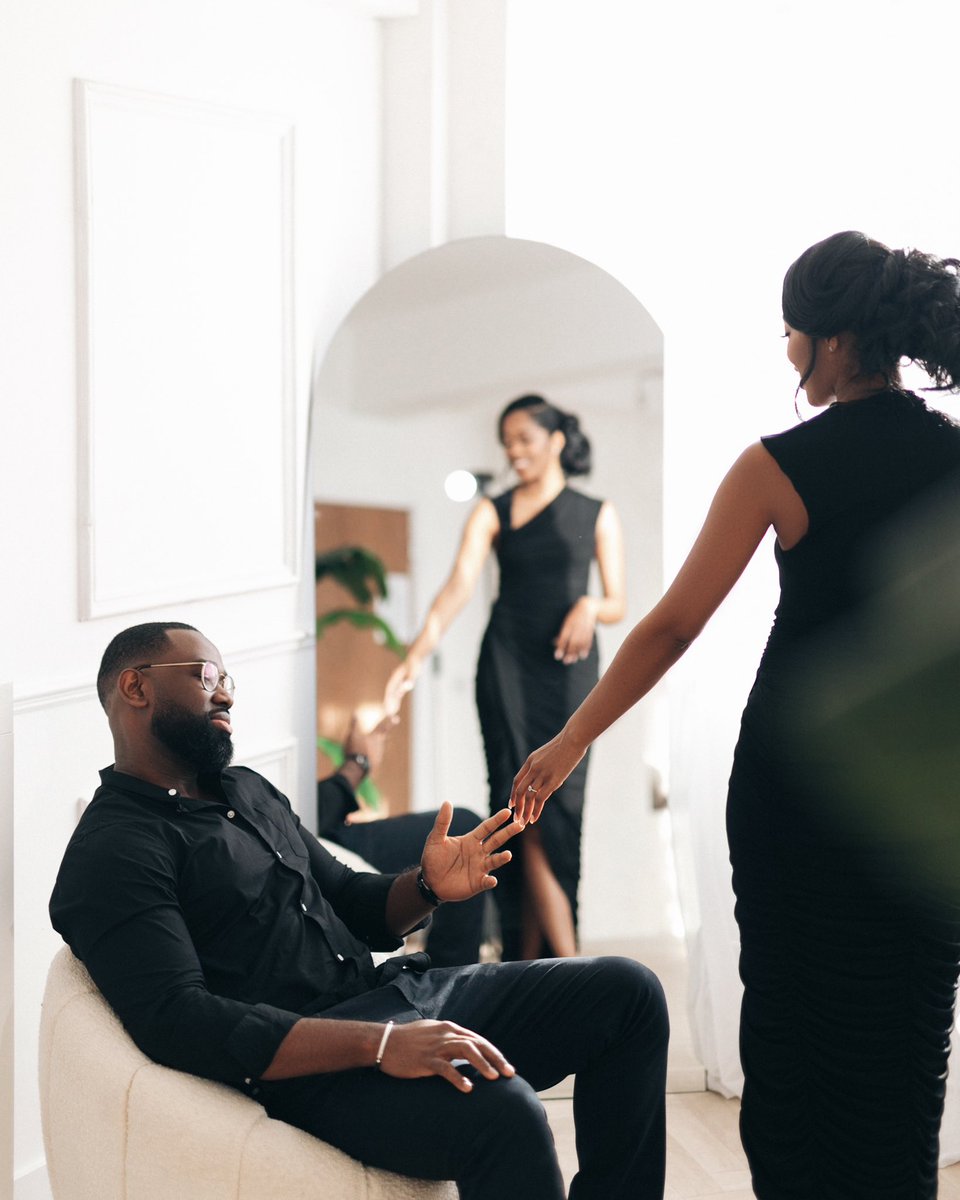 7thgoro's tweet photo. Capturing the magic of love with this gorgeous couple in black. Their elegance and chemistry shine through every shot! 💍🖤 
Photography @7thgoro 
#EngagementPhotos #LoveInBlack #PhotographyMagic
#Crypto #wedding https://t.co/Sej0clL295
