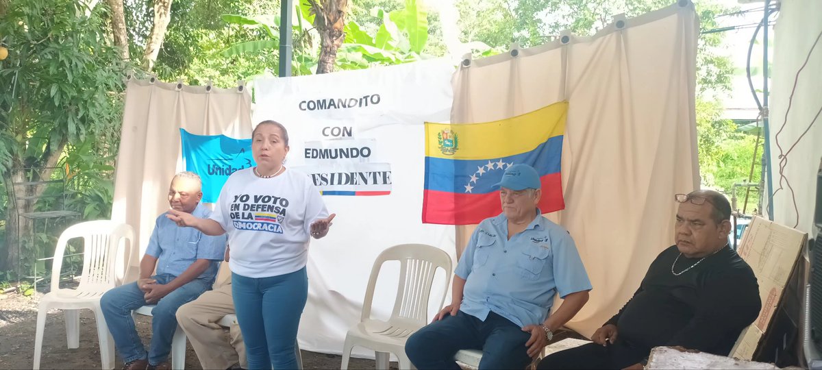 Gerardo00192704's tweet photo. Domingo 7/7/24.
Juramentacion del comandito Independencia S/ las Naranjas Pquia Tocuyito; propiciado por La Sec. Femenina Fatima Gonzalez. Presentes
CEM Libertador; Gerardo Gonzalez, del buro Nac. SAMAC. Luis Cuicar. Sec. Cult. Carabobo. 
Lina Medina por GANA, Ana Noguera por VP. https://t.co/t4MXGYDTYy