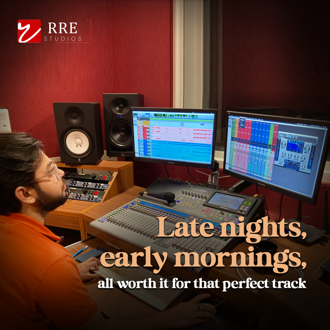 Someone's about to drop some fire tracks in here.
Working late for that perfect tune is always a joy!

#RREstudios #BeHeard #OriginalAudioRecording #RecordwithRRE #dedication #originalmusic #music #artists #recordingstudio #contentcreation #craftingmusicalstories