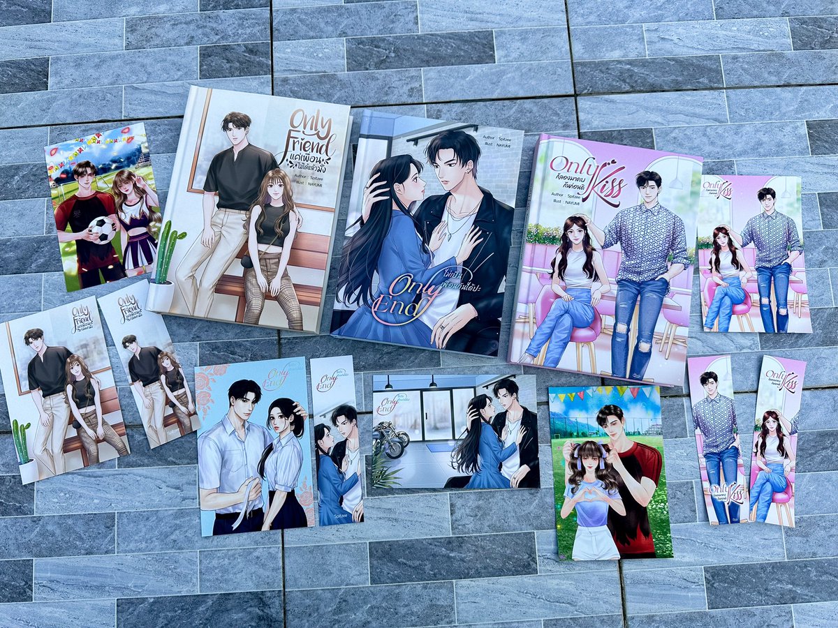 เล่มสต็อกเจอกันที่หน้าเพจ Spitzee เวลา 1 ทุ่มนะคะ มีครบเซ็ต 🥰
#OnlySet 😊