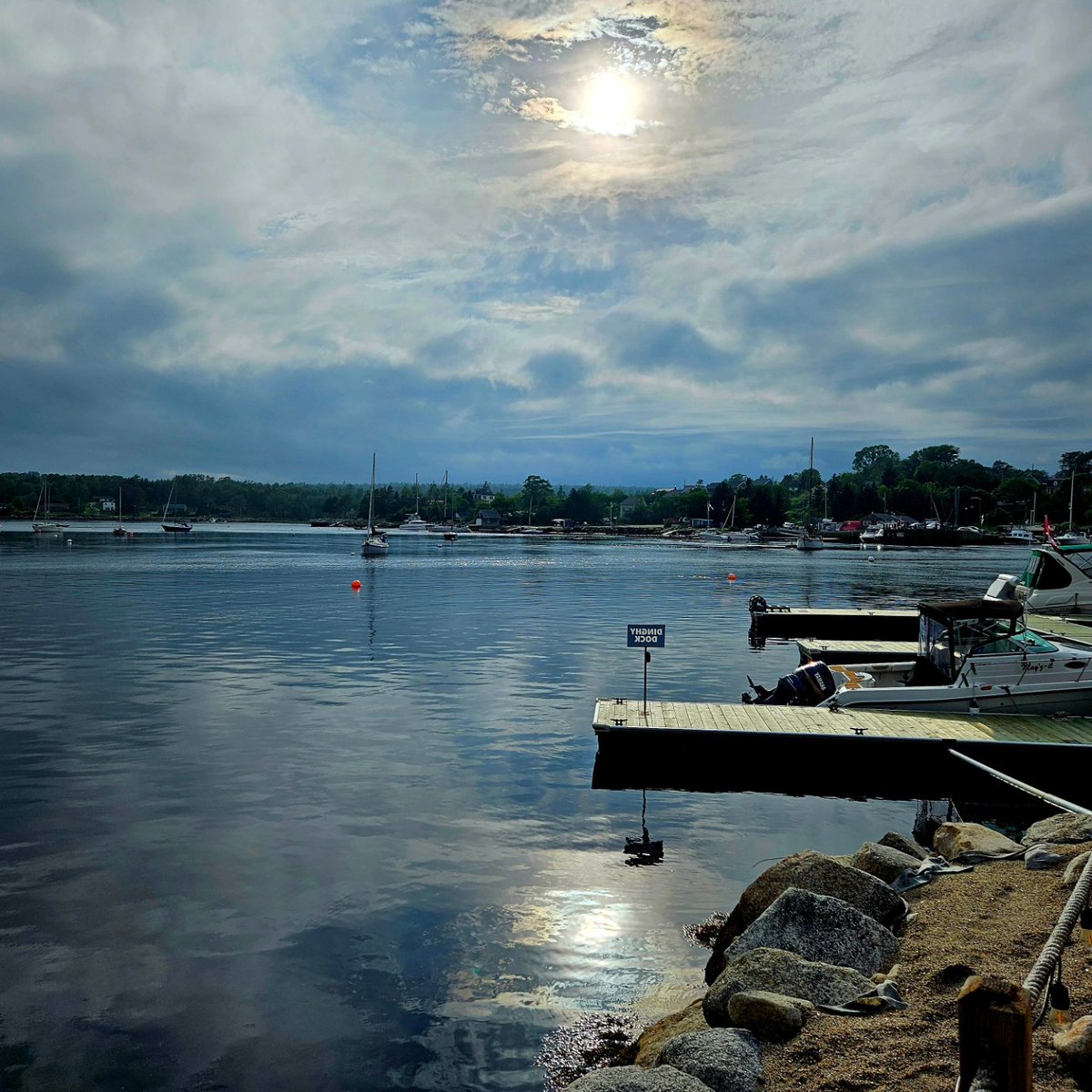 SherryCarmont's tweet photo. I love where I live! What a beautiful spot for happy hour with a friend! #TunaBlue #CanadasOceanPlayground #NovaScotia https://t.co/FGeFt7XRlY
