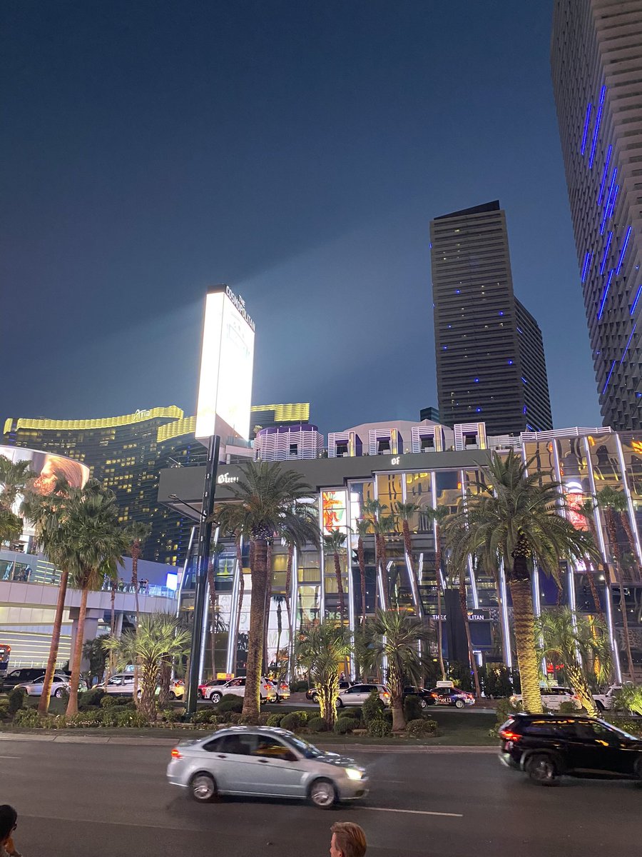 laykeya_page's tweet image. 💋💋..