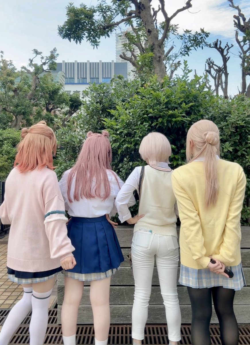 atenyaa22's tweet photo. 始めてのアコスタ！学マスやりました✨️
#アコスタ池袋 #コスプレ https://t.co/bYmttNNJX9