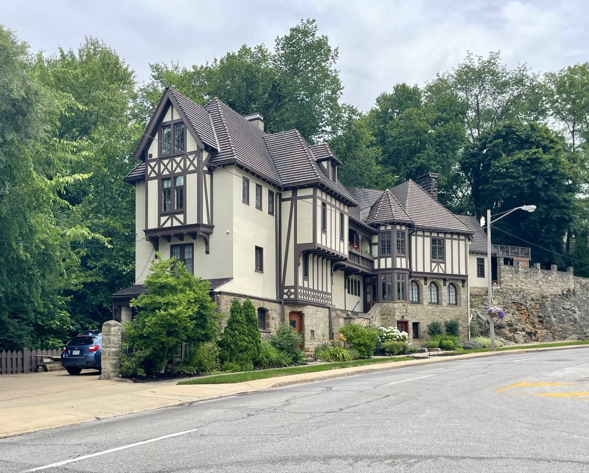 Midwest Modern tweet media