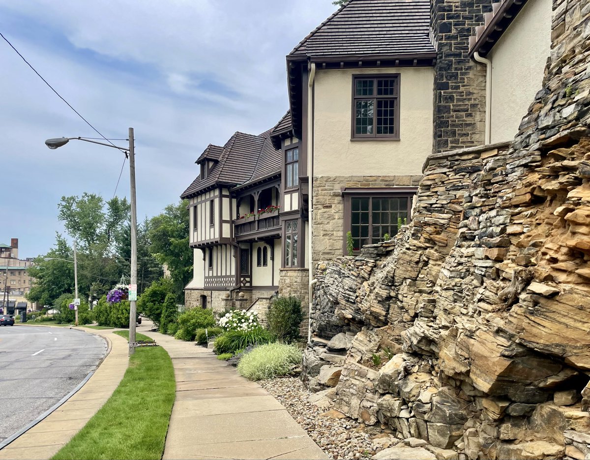 Midwest Modern tweet media