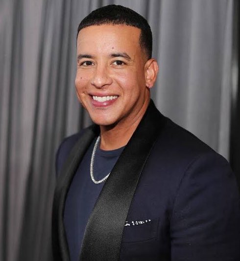 lanacionboston's tweet photo. Daddy Yankee       ||       Yankee’s daddy https://t.co/b1x6JcKHYC