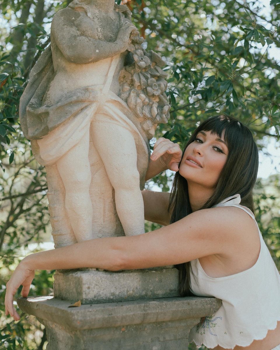 KaceyMusgraves's tweet photo. ..and if I could take only as much as I needed I would take everything you have. https://t.co/Ln1N3nD94q