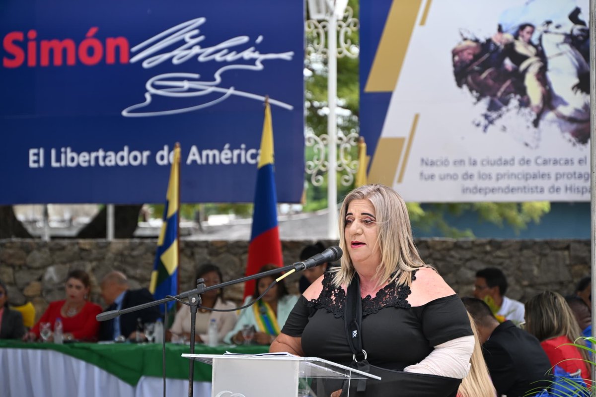 _PrensaGobol's tweet image. La alcaldesa del municipio Piar , @tatachavista, junto a la secretaria General de Gobierno, Brizeida Quiñones en representación del gob. @amarcanopsuv, celebraron este 07 de julio, el 262 aniversario de la ciudad de Upata.