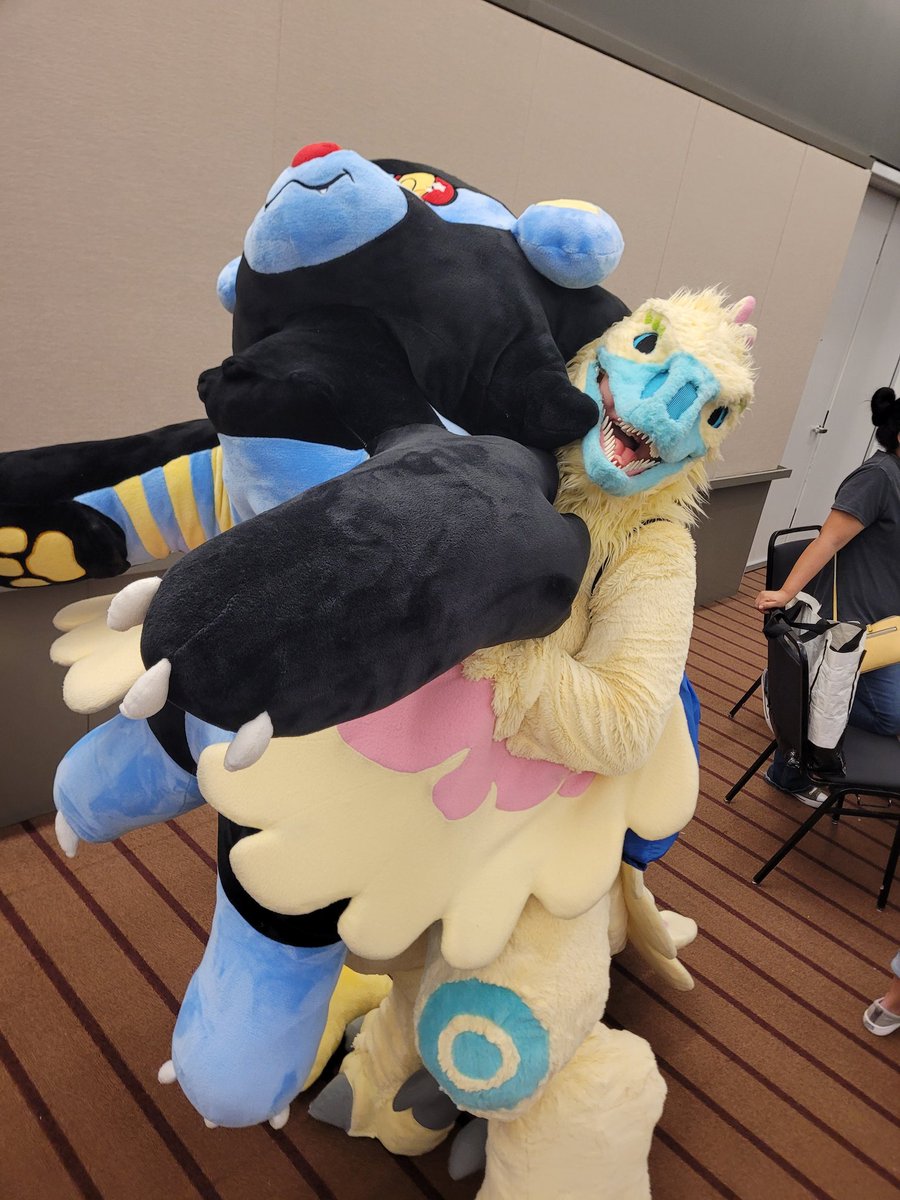 DigitRaptor's tweet photo. Happy to debut Digit's completed fullsuit at #anthrocon2024 !! Honored for Anthrocon to be my first furry convention and I can only hope for many more! https://t.co/XDwwaav7Cl