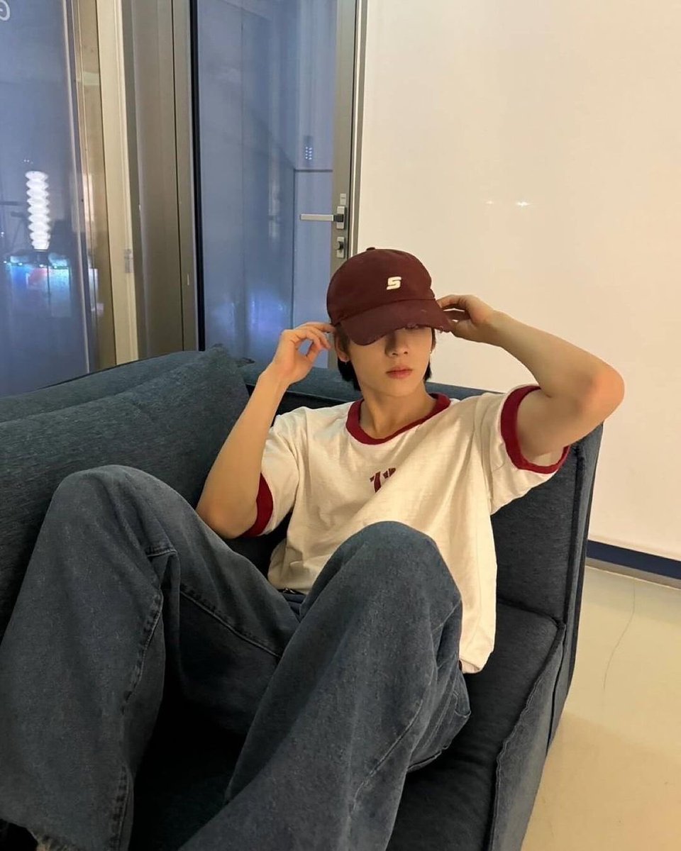 pow_thailand's tweet photo. 240707 yorch_yongsin Instagram Update

Good bye sunday🥲

#POW #파우 #POW_GRID #YORCH https://t.co/1TfKzvlSjR