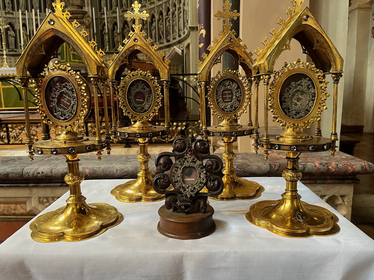 arlingtonchurch's tweet photo. Please pray for Bishop Burbidge and members of the St. Paul Leadership Forum abroad on pilgrimage to Catholic England! 

Here are some scenes from their first day, which included Mass at the Oxford Oratory and veneration of relics.

Stay tuned for more photos throughout the week! https://t.co/ECoe32Qjpx