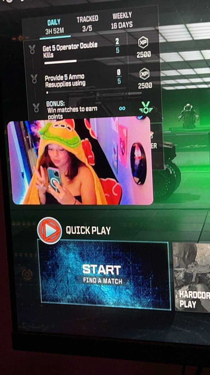 twitch.tv/laceylotus #ttv #TwitchAffilate  come hangout I love you