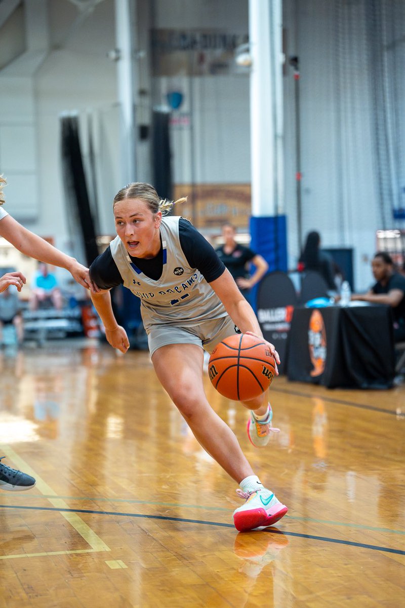 WISL_hoops's tweet photo. https://t.co/A6DChfrQC4