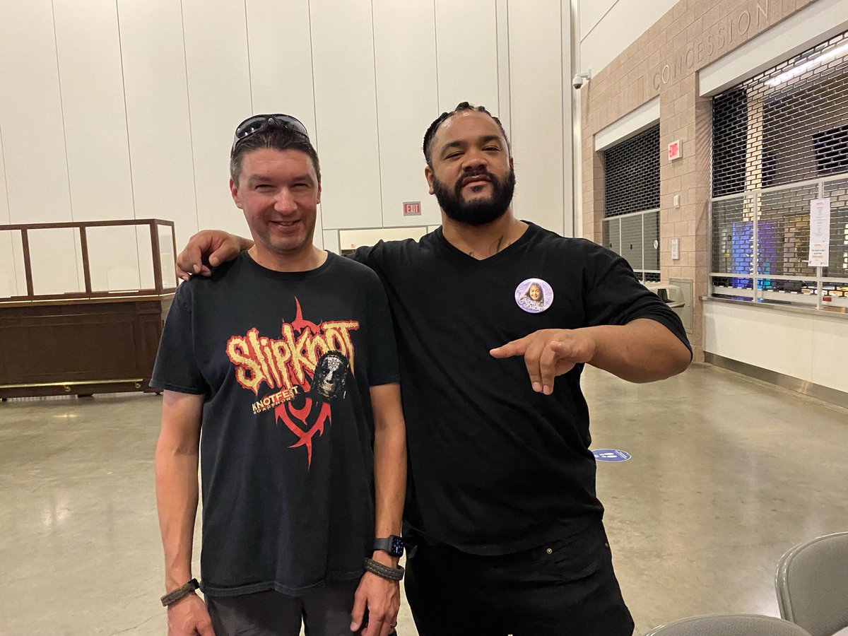GetintheRingWr1's tweet photo. Fatu a few years back . I knew someday WWE would finally bring him in . https://t.co/tGvArKgT6r