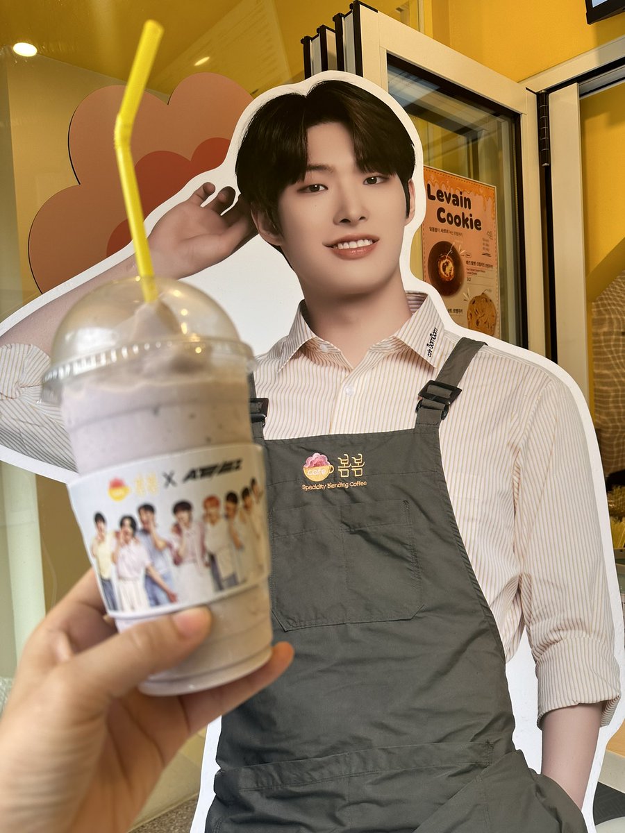 電車乗り換え間違えてどうしようかと思ってたら、総合運動場だった🤣
お陰でここに来れた。