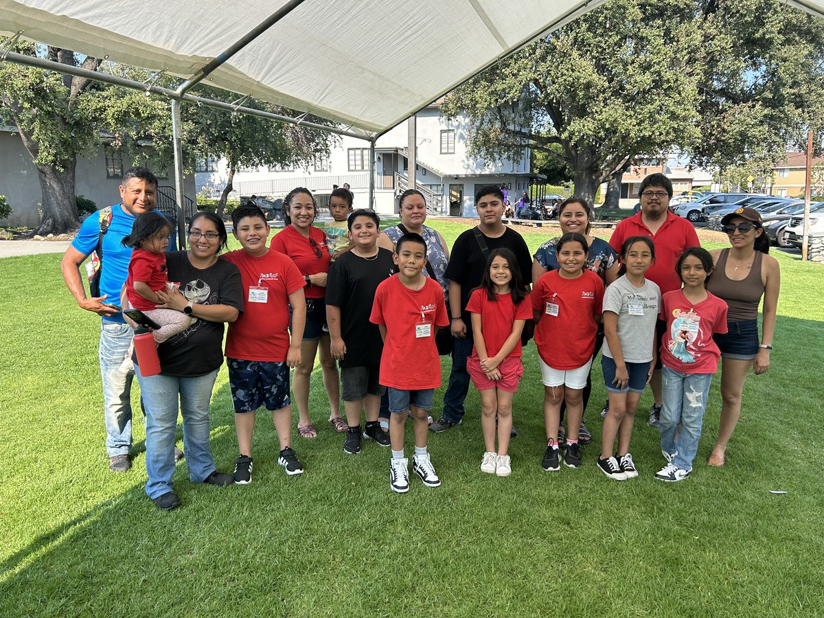 Redwood came in 6th place today at Nationals, super proud of my students!! First year competing, these eagles will be back for more next year!! 🤖 <a href="/FUSD_Supt/">Miki Rene Inbody</a> <a href="/redwood_fontana/">Redwood_Fontana</a> <a href="/JArauz5/">JDAraúz, Ed.D</a> <a href="/Eduardo16771286/">Eduardo Gomez, Multlingual Programs and Services</a> @ItsAmandaMacias <a href="/OrtegaEsela91/">Isela Ortega MPS Bilingual TOA</a>