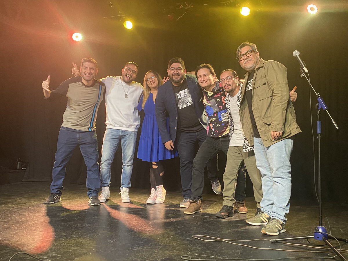 sylviazul's tweet photo. Increíble la Chistetón hoy. No pare de reírme un segundo. @iKeFer #LapsusComedy https://t.co/0CtifXFN6a