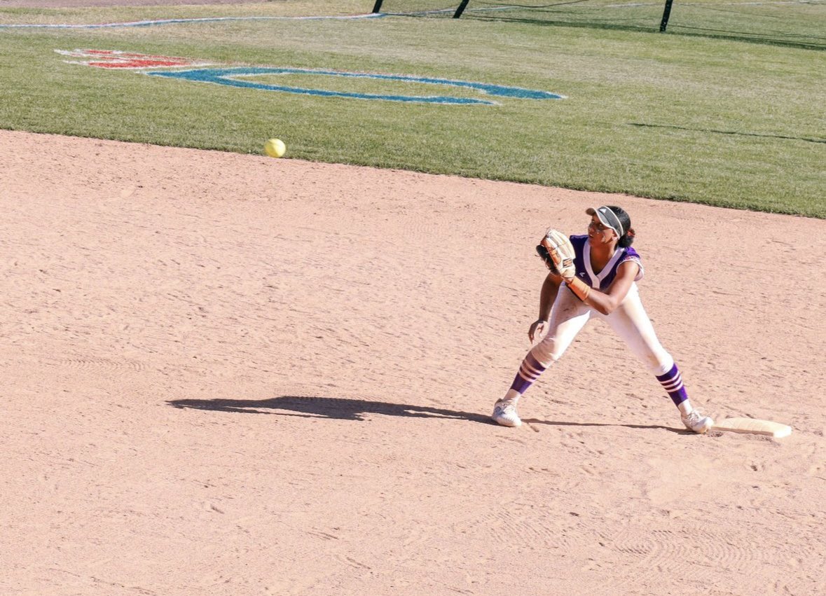 AmiyahMJones5's tweet photo. Finished top 8 in the Colorado Sparkler! So proud of my team! We fought hard all week long! I had a productive week offensively and defensively ๐ช๐ฝ A few days off before we head to Atlanta Legacy Invitational ๐ฅ
#leadoffleads
#powerslapper
#Wooooooooo
Back to the lab I go ๐๐งก https://t.co/D6po7yVzfg