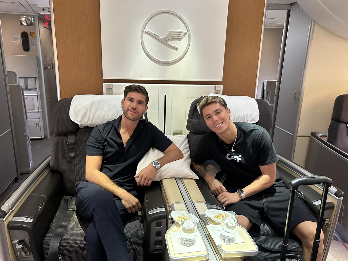 Cumpliendo sueños y objetivos. 
<a href="/huescas348/">Rodrigo Huescas</a> 
<a href="/AmeroSports/">AmEro Sports M</a>