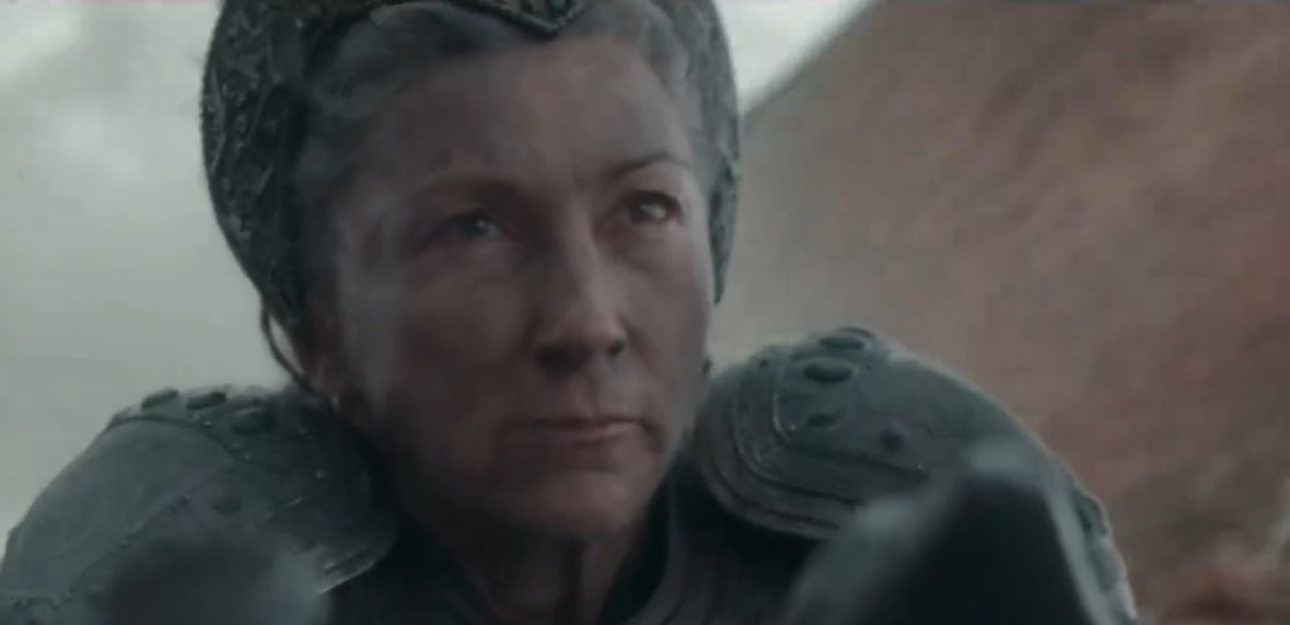 julsbay99's tweet photo. In case Rhaenys' death had not hurt you enough, I come to remind you that Vhagar, before being Aemond's dragon, WAS LAENA VELARYON'S.
RHAENYS DIED AT THE HANDS OF HER DAUGHTER'S DRAGON 💔💔💔

#HouseOfTheDragon
#LaCasaDelDragon
#HotD https://t.co/xxCrA4VTdY