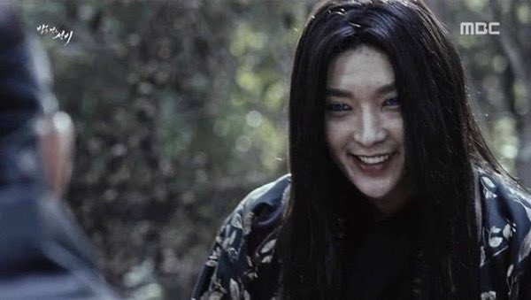 BunnypawJ's tweet photo. 밤을 걷는 선비 9주년 축하해!! 🥳
Happy 9th anniversary wishes to Scholar Who Walks the Night!🥂
「夜を歩く士」9周年おめでとう🎉
私をジュンギ沼に引き込んだソンヨル様💕
It’s you, Kim SungYeol, who dragged me into the JG paradise! 😍
@JGshock
#이준기 #イ・ジュンギ #LeeJonGi https://t.co/yOMits9sYT