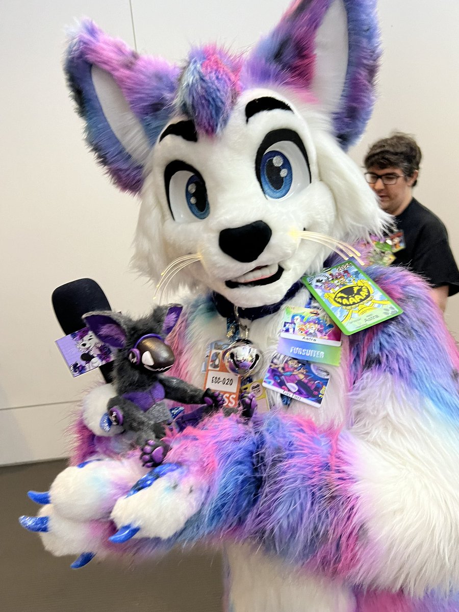 demicore tweet media