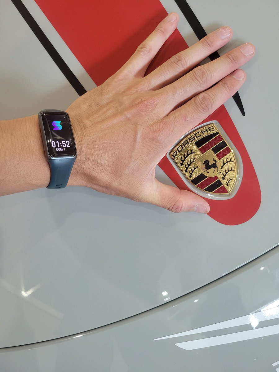 TONONSOL's tweet photo. 🔥SOLANA X PORSCHE🔥 https://t.co/bGxrrYKKci