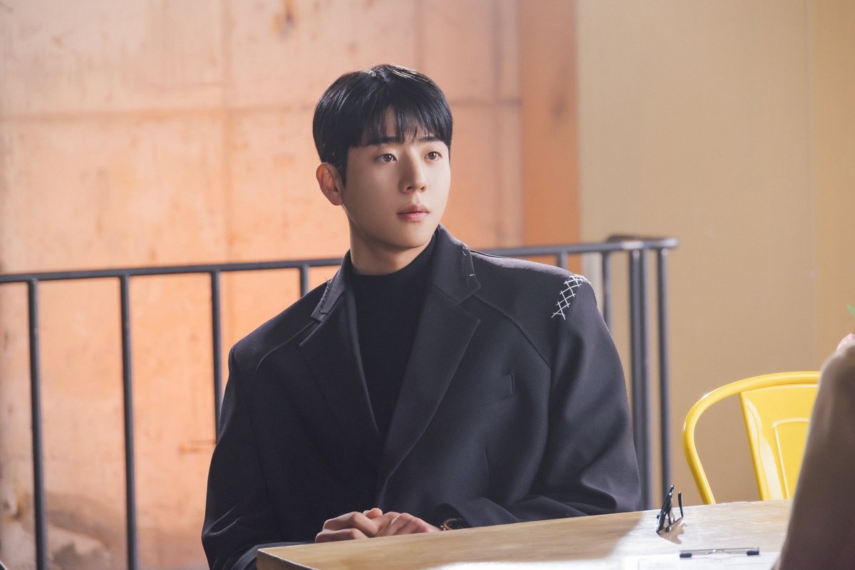 YNKentofficial's tweet photo. [🗞️] #채종협 #우연일까

채종협♥김소현 어깨동무 스킨십…첫사랑 운명 서사 (우연일까?)
(출처 : 스포츠동아 | 네이버 TV연예)

🔗https://t.co/ApTwPFhXLY

#ChaeJongHyeop #チェ・ジョンヒョプ #강후영

사진제공 | tvN https://t.co/o8O44teAhc