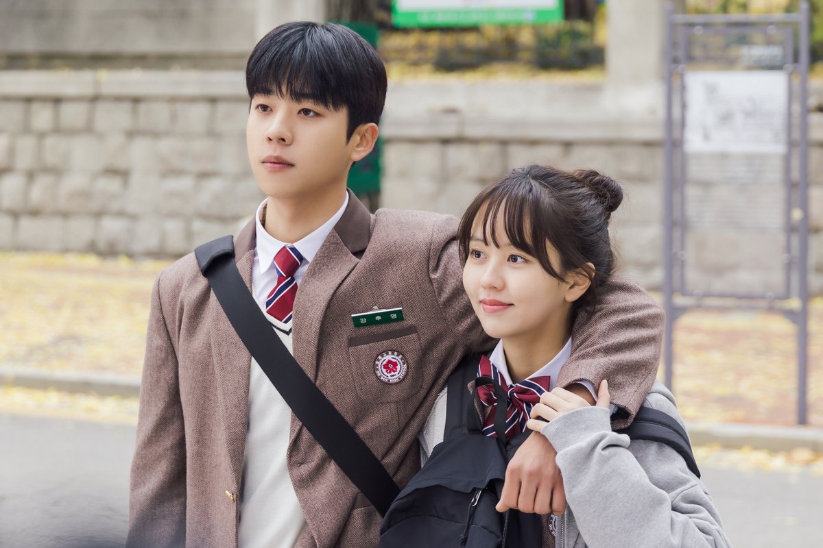 YNKentofficial's tweet photo. [🗞️] #채종협 #우연일까

채종협♥김소현 어깨동무 스킨십…첫사랑 운명 서사 (우연일까?)
(출처 : 스포츠동아 | 네이버 TV연예)

🔗https://t.co/ApTwPFhXLY

#ChaeJongHyeop #チェ・ジョンヒョプ #강후영

사진제공 | tvN https://t.co/o8O44teAhc
