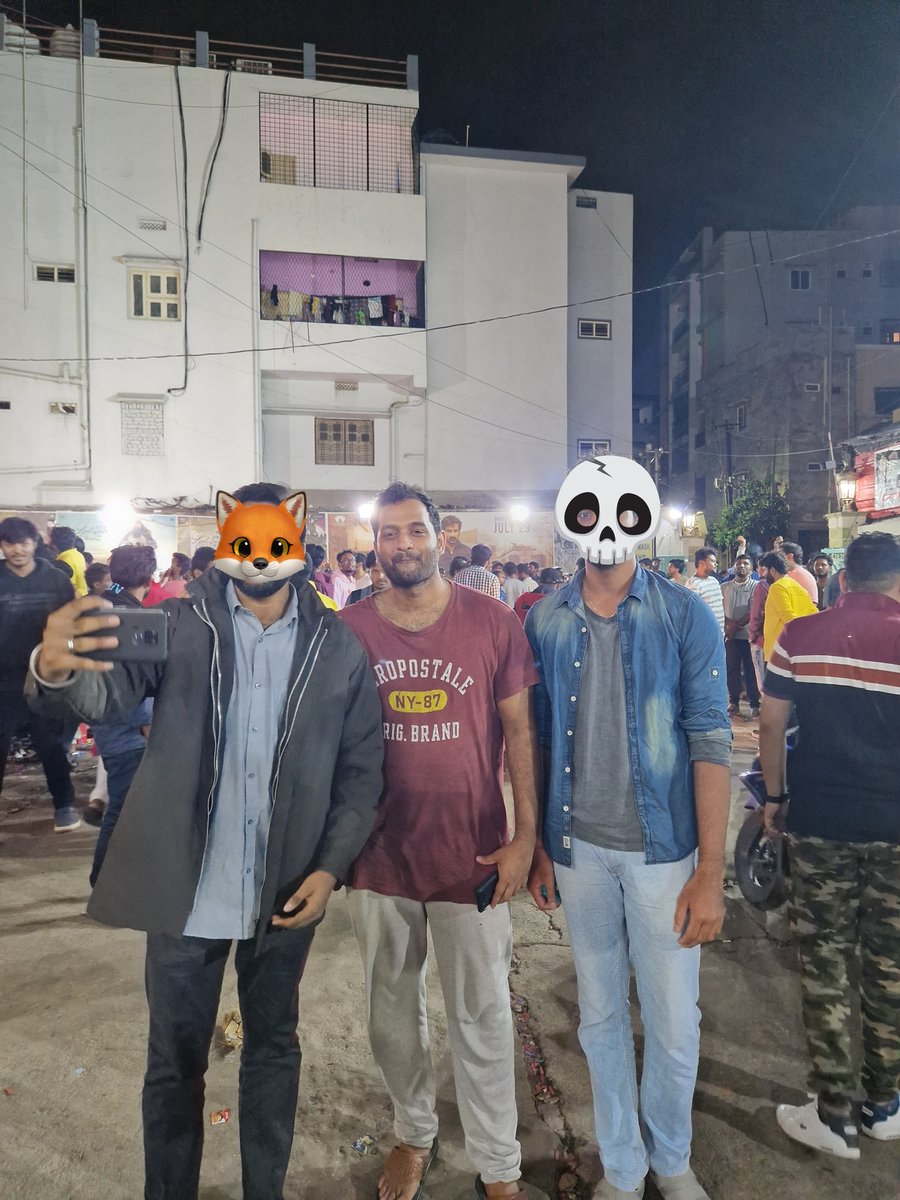 playeRRRone's tweet photo. Hanumanthu gaadi Okkadiine book chesaarentanna main accused gaallani odhilesii? @TyrannoSuhas &amp; @Janrdhan15  @Double_Masala https://t.co/PGMoJq83Fr