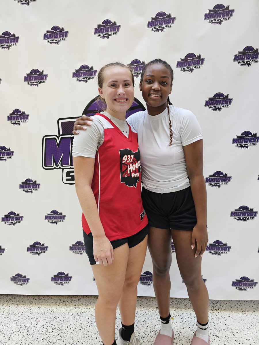 MSMorris07's tweet photo. Today, I played my last AAU b-ball game.   My @937Hoop teammates, thank you for welcoming me.  Coach K and Coach Dee, thank you for helping me regain my confidence!  Mr. Oliver, thank you for convincing my Mom 😉  Good luck in the upcoming tourneys, I'll miss you! https://t.co/WKqfMnhYze