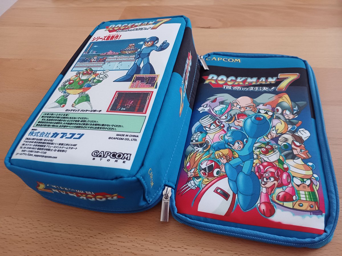 昨日の大丸13階のCAPCOMStoreで見つけたロックマン7ソフトパッケージ