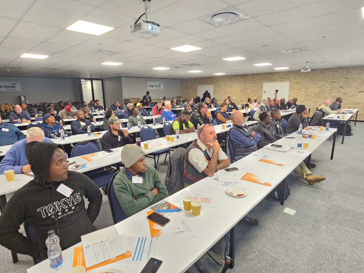 Solis_Inverters's tweet photo. #SolisTraining in #SouthAfrica was a blast! Our recent technical session in Johannesburg, hosted by @SegenSolar Pty, brought together passionate installers eager to delve into the latest inverter tech. From 50K Commercial Hybrid to Off-grid ๐ฆ๐ฒ-๐๐ข๐ญ๐ฃ(๐ฐ-๐ฑ)๐-๐ฐ๐ด, it was a day of learning and fun.
๐ Attendees also took part in exciting contests, leaving with some awesome prizes!
๐ Next up: Hotel Verde, Cape Town, on July 9th.