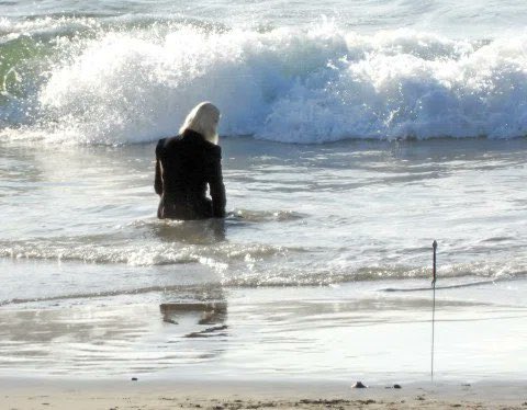 LordSnow's tweet image. Everyone right now #RIPRhaenys #HouseOfTheDragon