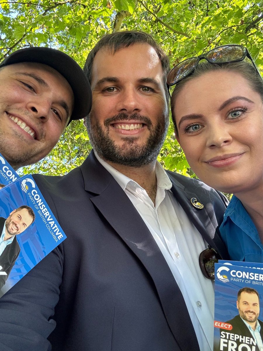 stephenfrolek's tweet image. I am proud to share that I have knocked on every accessible door in #Coquitlam Burke Mountain.  I was joined by my beautiful wife Alex💙 What people tell me they are most worried about is: cost of living, healthcare and safety. People want change. #bcpoli #bccp