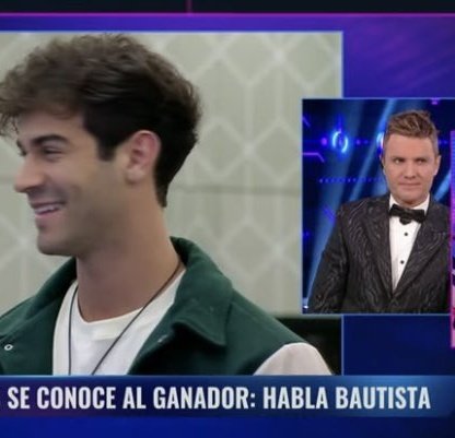 adjetivoss's tweet photo. SE CONFUNDIERON Y PUSIERON AL AIRE QUE GANA BAUTISTA, LA CARA DE SANTIAGO ☠️ ESPERO QUE CON ESE ERROR HAGAN GANAR A EMMA https://t.co/Y1wr8159Ab
