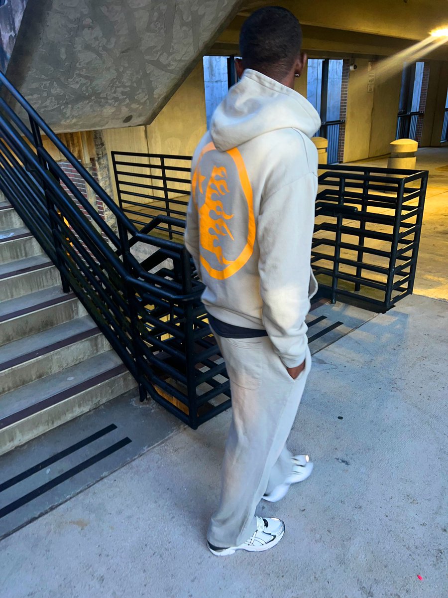 T__Stackz's tweet image. Fallen Angel 😇 ima hell star 👹🌟